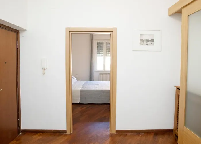 Relais Rosselli Pansiyon *